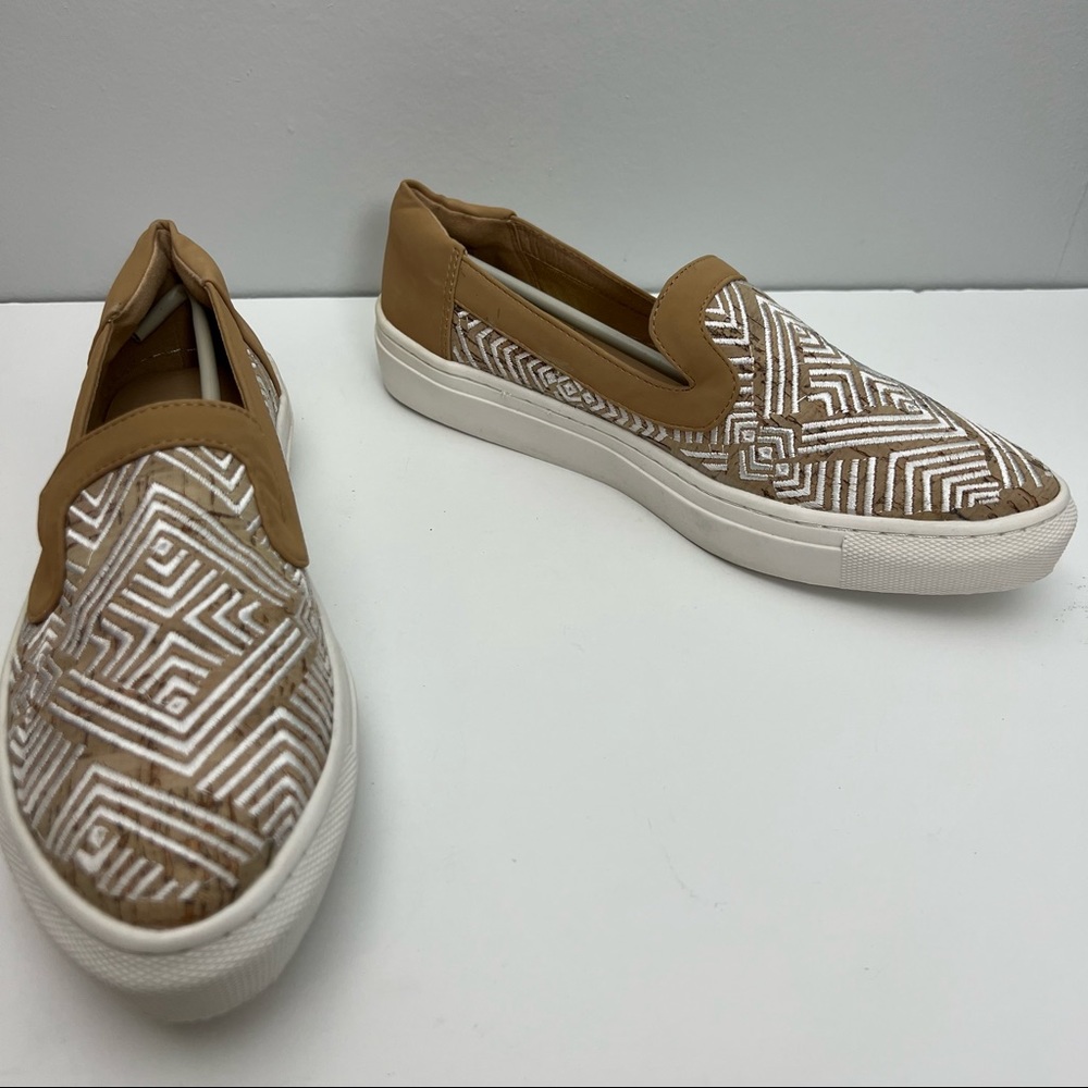 Sbicca Vintage Collection Cork Loafers Embroidered